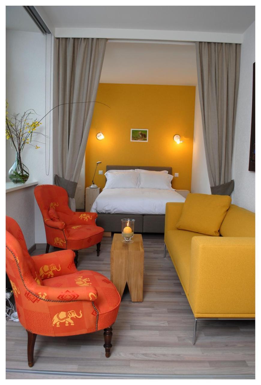 Les Logis De L'Horloger Apartment La Chaux De Fonds Екстериор снимка